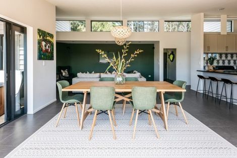 Photo of property in 62 Onetangi Road, Waiheke Island, 1971