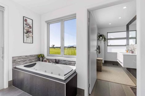 Photo of property in 382 Taukoro Road, Morrinsville, 3375