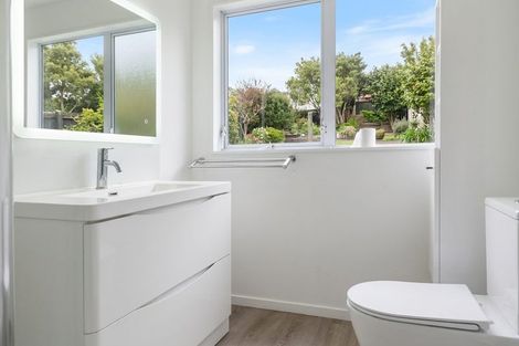 Photo of property in 7a Choice Avenue, Henderson, Auckland, 0612