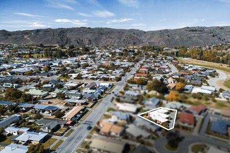 Photo of property in 10 Mayfair Grove, Alexandra, 9320