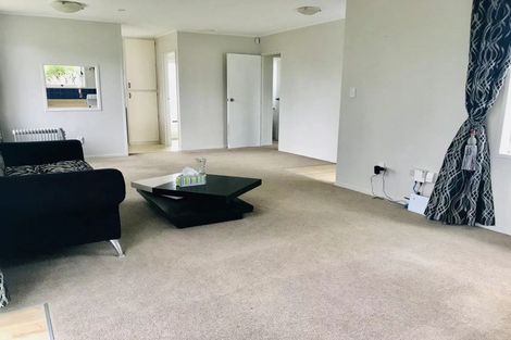 Photo of property in 177a Don Buck Road, Massey, Auckland, 0614