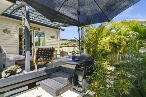 Photo of property in 11 Kamahi Crescent, Papamoa Beach, Papamoa, 3118