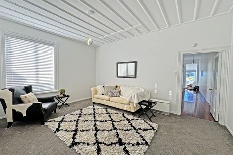 Photo of property in 407 Marine Parade, Napier South, Napier, 4110