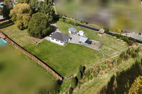 Photo of property in 97 Kainga Road, Kainga, Christchurch, 8083