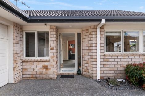 Photo of property in 70 Tuihana Drive, Papamoa Beach, Papamoa, 3118