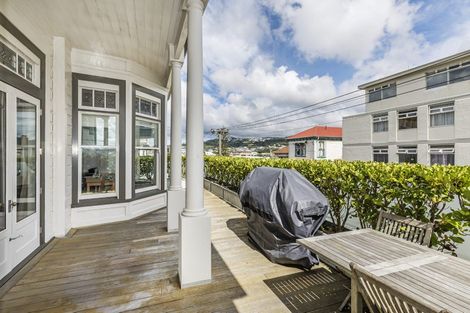 Photo of property in 25 Brougham Street, Mount Victoria, Wellington, 6011