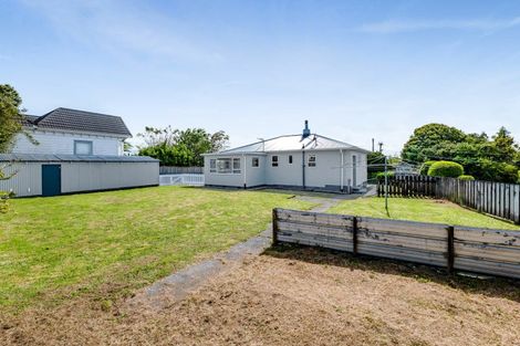 Photo of property in 1 Brecon Road, Stratford, 4332