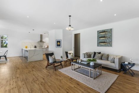 Photo of property in 300 Glenbrook Beach Road, Glenbrook, Waiuku, 2681