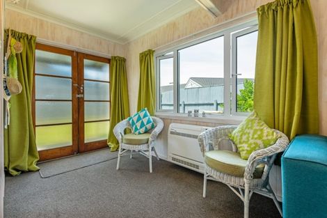 Photo of property in 38a Signal Street, Foxton Beach, Foxton, 4815