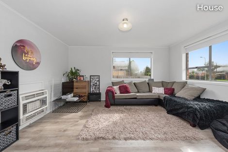 Photo of property in 45 Rutherford Street, Chedworth, Hamilton, 3210