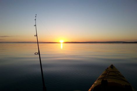 Photo of property in 11 Luke Place, Eastern Beach, Auckland, 2012