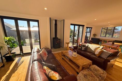 Photo of property in 10 Mcfarlane Terrace, Wanaka, 9305