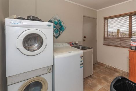 Photo of property in 28f Parry Street, Huntly, 3700