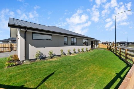 Photo of property in 2 Kotua Street, Woodend, 7610