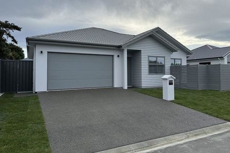 Photo of property in 17 George Yee Place, Taradale, Napier, 4112