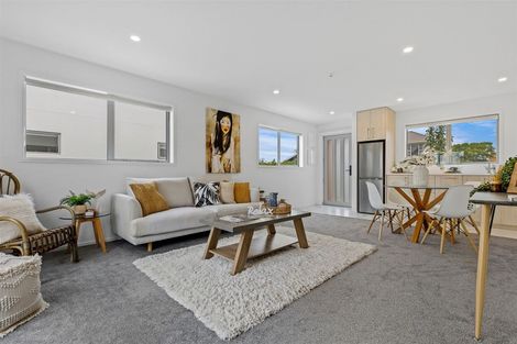 Photo of property in 2/88 Peverel Street, Riccarton, Christchurch, 8041