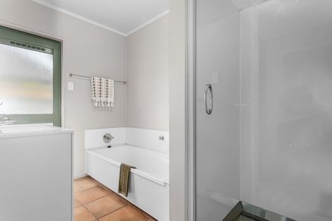Photo of property in 27 Ohiwa Parade, Ohope, 3121