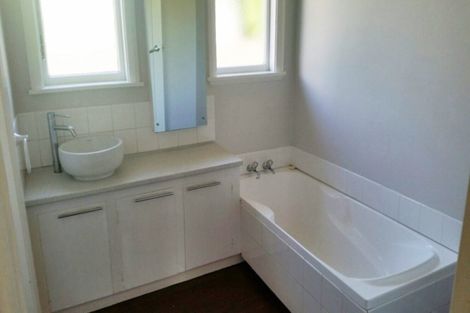 Photo of property in 76 Clyde Road, Ilam, Christchurch, 8041