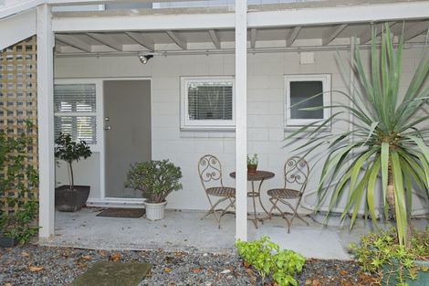 Photo of property in 1/5 Edgars Road, Westmere, Auckland, 1022