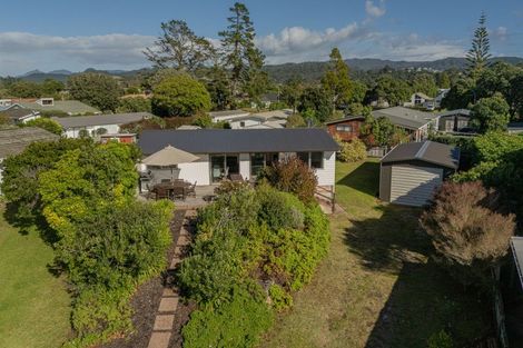 Photo of property in 17 Mccall Avenue, Pauanui, Hikuai, 3579