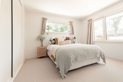 Photo of property in 185 Wairakei Road, Bryndwr, Christchurch, 8053