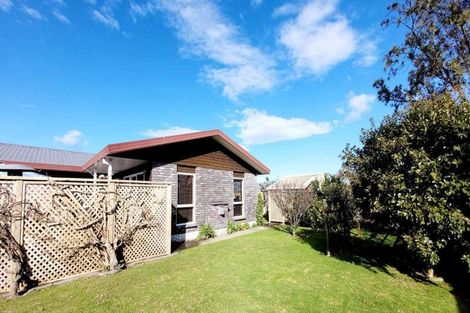 Photo of property in 7 Bandon Grove, Bell Block, New Plymouth, 4312