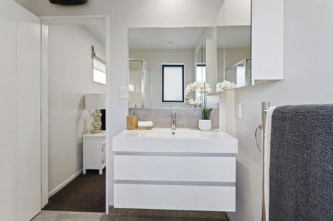 Photo of property in 35 Riverview Road, Rangiora, 7400