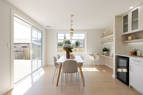 Photo of property in 74a Grey Street, Cambridge, 3434