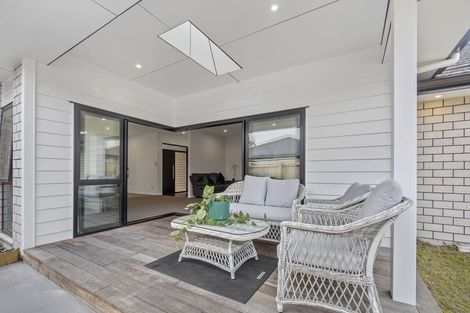 Photo of property in 33a Shaw Road, Coastlands, Whakatane, 3120