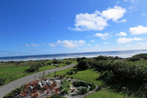 Photo of property in 3/189 Okari Road, Cape Foulwind, Westport, 7892