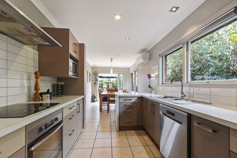 Photo of property in 8 Braid Road, St Andrews, Hamilton, 3200