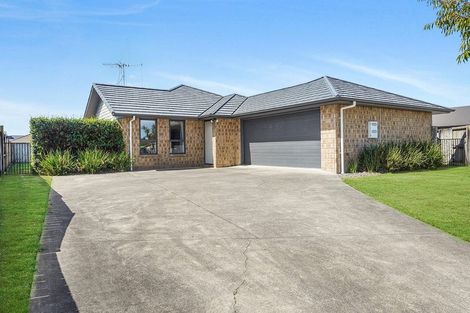 Photo of property in 28 Chesham Street, Rototuna North, Hamilton, 3210