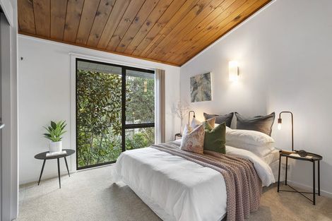 Photo of property in 42 Brigantine Drive, Beach Haven, Auckland, 0626