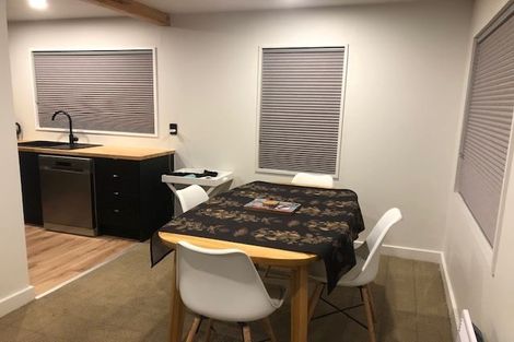 Photo of property in 60b Wynyard Crescent, Fernhill, Queenstown, 9300