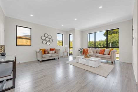 Photo of property in 73 Koromeke Street, Flat Bush, Auckland, 2019