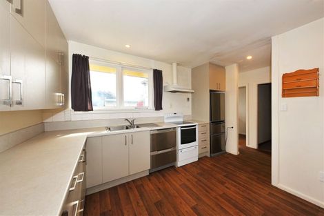 Photo of property in 6 Bucknell Street, Sockburn, Christchurch, 8042