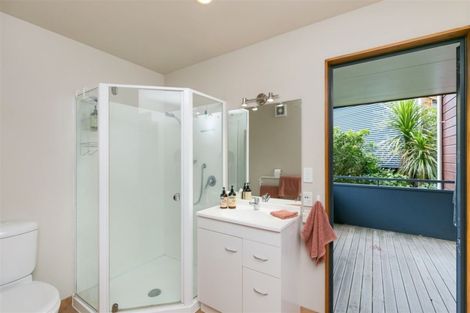 Photo of property in 71 Waikowhai Street, Ngaio, Wellington, 6035