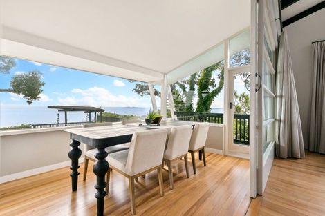 Photo of property in 66a Cliff Road, Torbay, Auckland, 0630