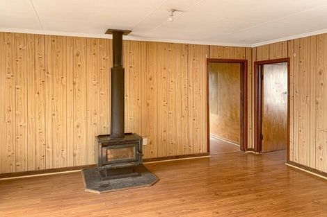 Photo of property in 36 Tennyson Street, Dannevirke, 4930