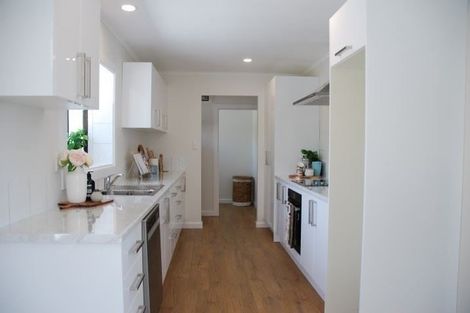 Photo of property in 45 Emlyn Place, Avondale, Christchurch, 8061