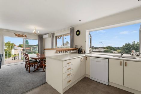 Photo of property in 7 Wiltshire Place, Te Puke, 3119