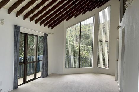 Photo of property in 69 Wellington Road, Paekakariki, 5034