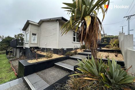 Photo of property in 7 Springdon Avenue, Sawyers Bay, Port Chalmers, 9023