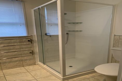 Photo of property in 57 Avonleigh Road, Green Bay, Auckland, 0604