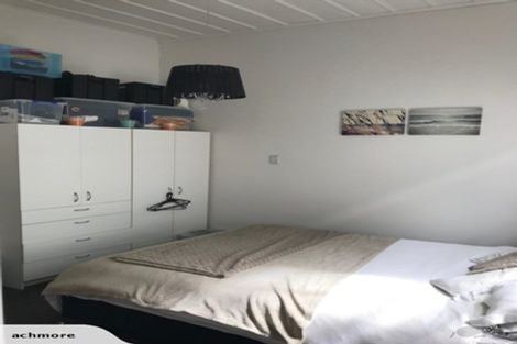 Photo of property in 16a Wharf Road, Te Atatu Peninsula, Auckland, 0610