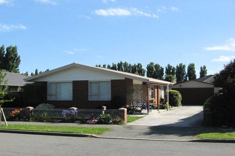 Photo of property in 4 Munich Place, Bromley, Christchurch, 8062