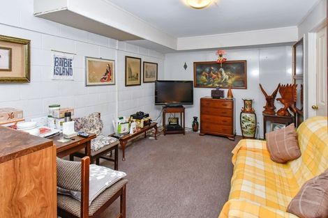 Photo of property in 2/1 Roys Road, Weymouth, Auckland, 2103