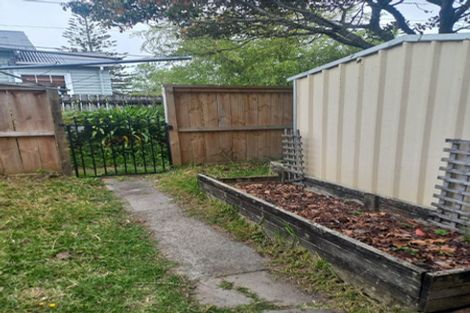 Photo of property in 1/15 Glengarry Road, Glen Eden, Auckland, 0602