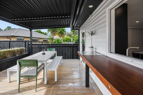 Photo of property in 6a Carey Street, Maeroa, Hamilton, 3200