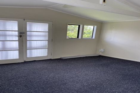 Photo of property in 16 Chester Road, Tawa, Wellington, 5028